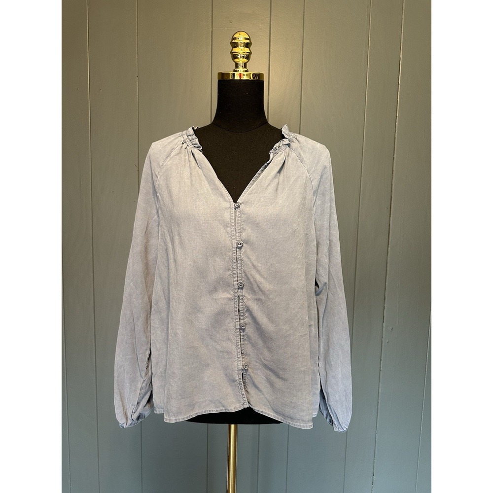 NWT Cloth & Stone Top Womens M Tencel Lyocell Long Sleeve Gray Button Split Neck